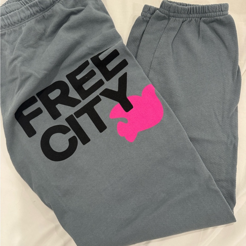 free city sweatpants grey